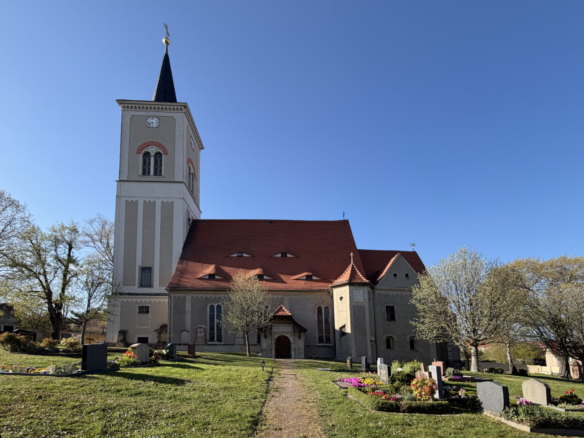 Kirche zu Naustadt